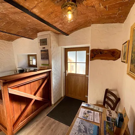 Apartment House Prezlc