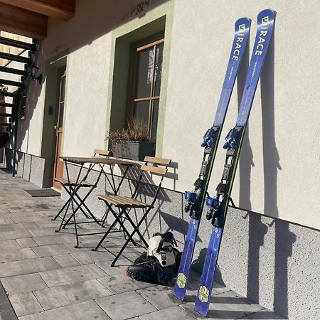 Apartment House Prezlc *