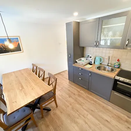 House Prezlc